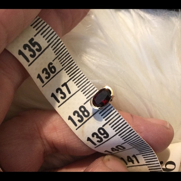 Vintage 14Kt Yellow Gold (7mm x 5mm) 2 Carat Oval Bezel Set Garnet Stud Earrings - Picture 7 of 12